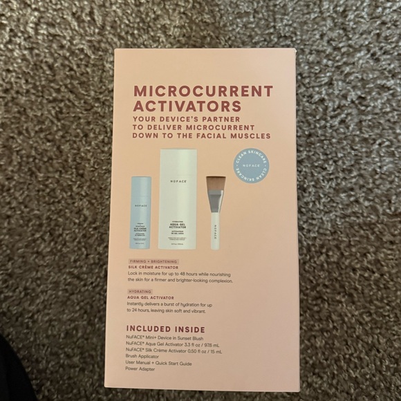 NuFACE Mini Starter Kit - Picture 4 of 7